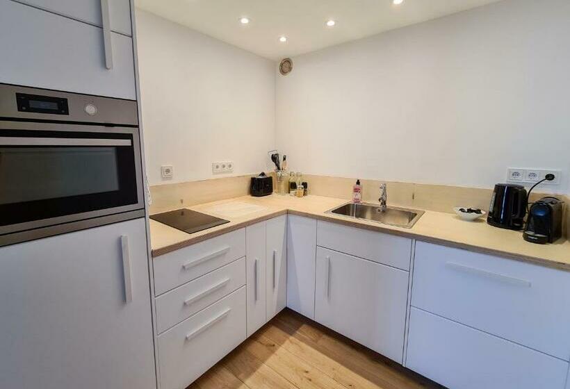 민박 B And Be Happy Friesland