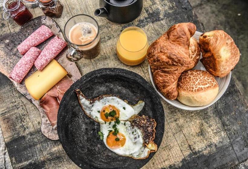 ベッドアンドブレックファースト Backstage