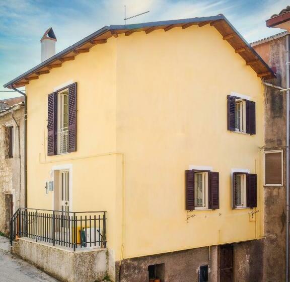 مبيت وإفطار Casetta Mia