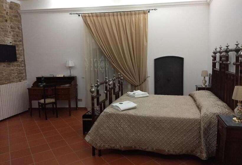 צימר Castel Di Pietra