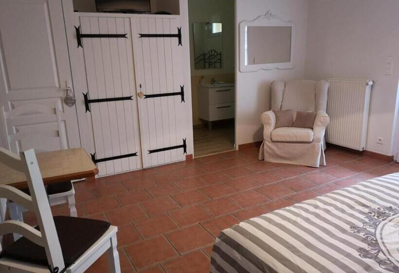 ベッドアンドブレックファースト Chambre & Caux