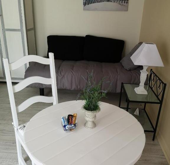 ベッドアンドブレックファースト Chambre & Caux