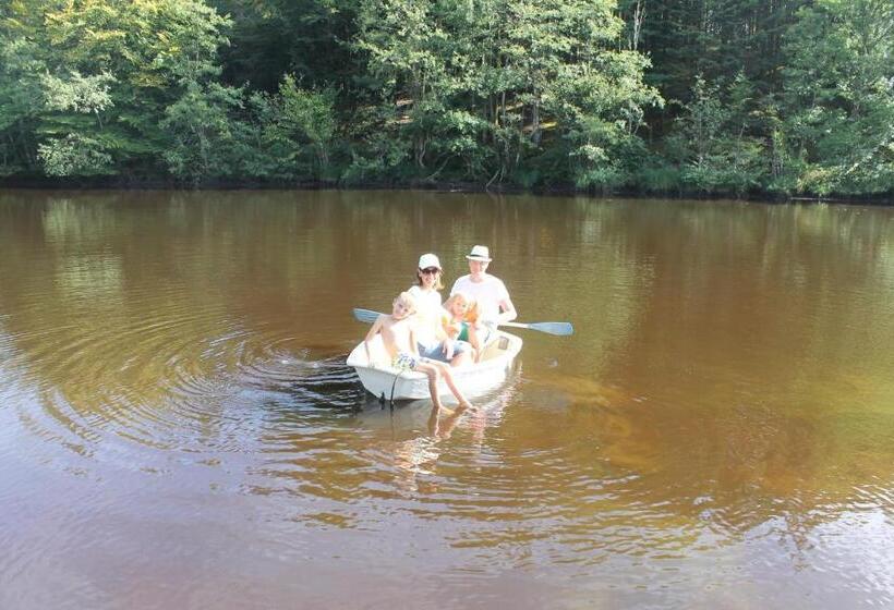 مبيت وإفطار Chambre Merisier Dans Une Ferme Avec étang Privé Au Coeur De La Région Des Mille étangs, Faucogney E