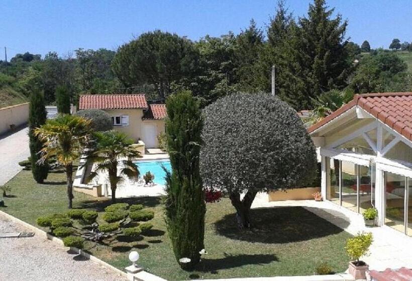 مبيت وإفطار Coeuraccords, Spa & Bien être Au Calme Naturiste Toute L Année