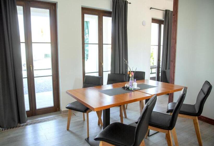 민박 Csató Panzió   Pensiunea Csató