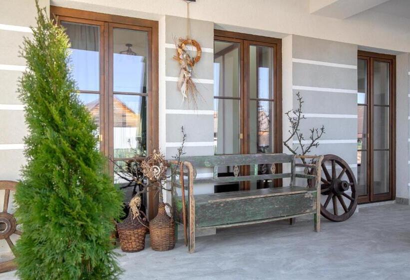 민박 Csató Panzió   Pensiunea Csató