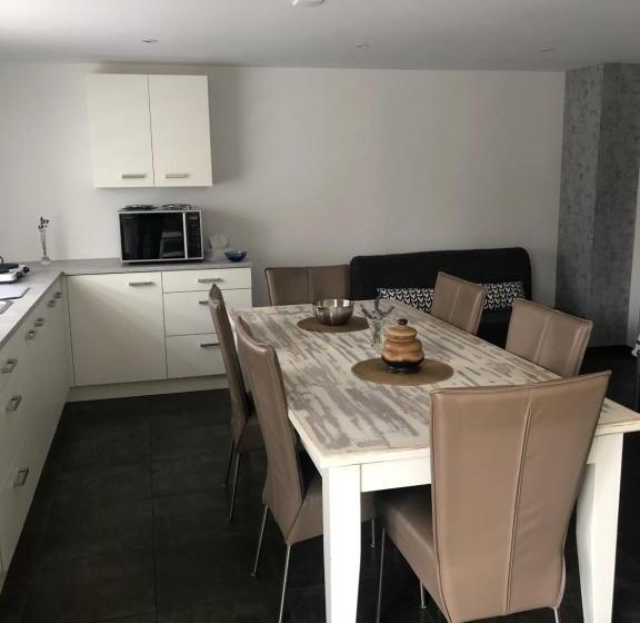 ベッドアンドブレックファースト De Oude Schuur