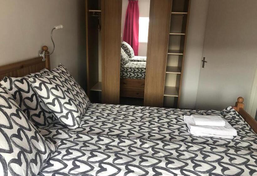 ベッドアンドブレックファースト De Oude Schuur