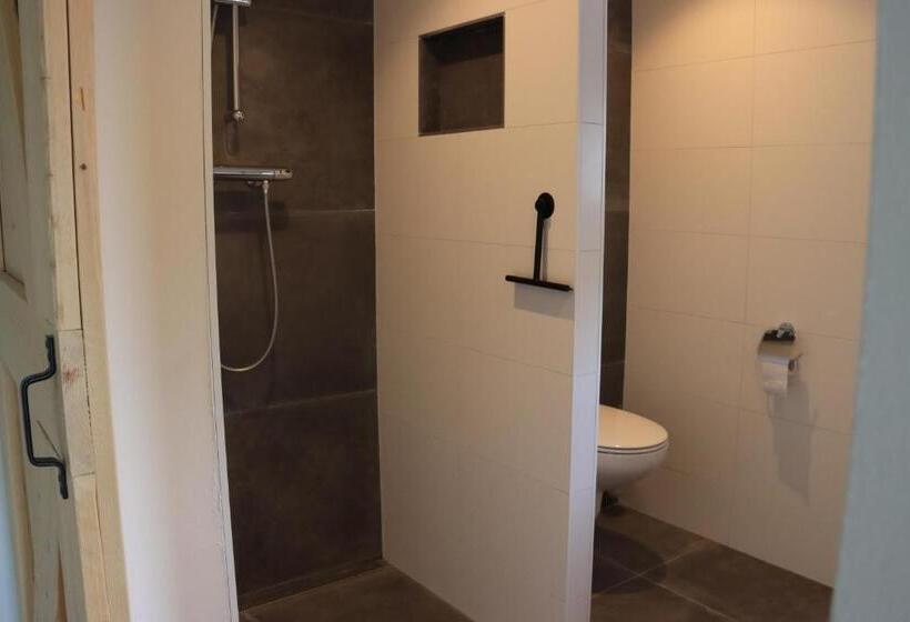 Bed and Breakfast Doezumertocht