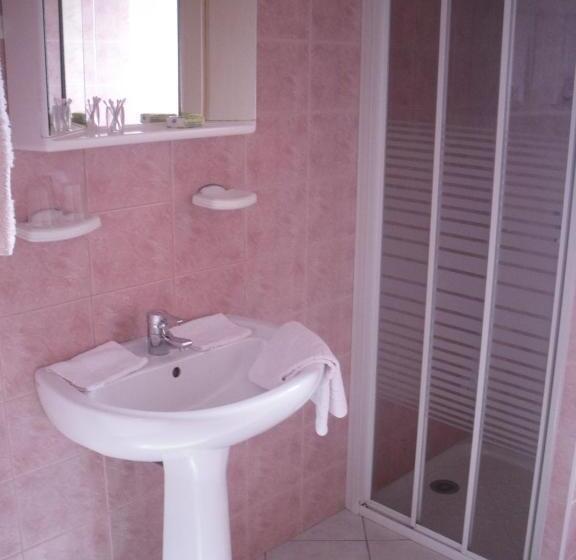 Bed and Breakfast Domaine De La Pendule