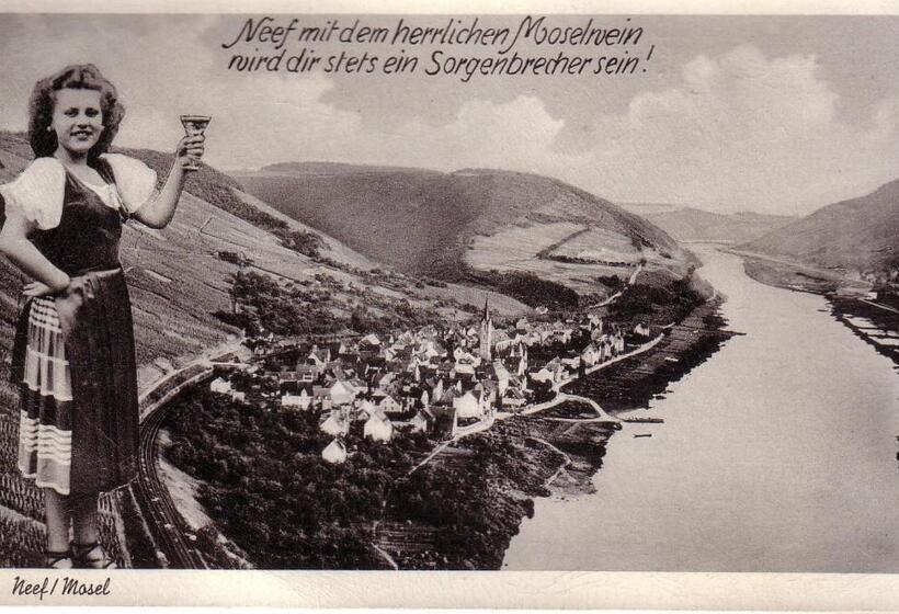 مبيت وإفطار Gästehaus Mona Lisa