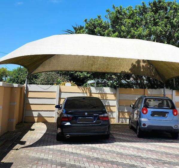 ベッドアンドブレックファースト House On Aisne