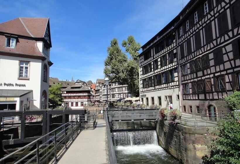 Bed and Breakfast La Chambre Aux Hirondelles