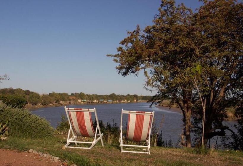 ベッドアンドブレックファースト La Charentine