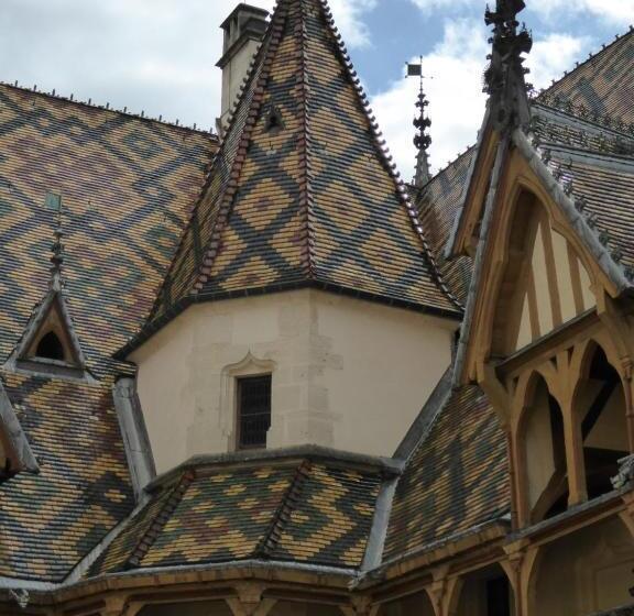 צימר La Loubertine