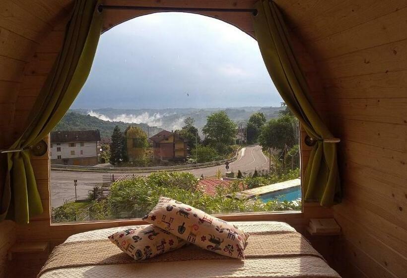 צימר La Tana Dello Scoiattolo   Adults Only