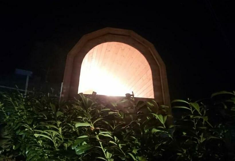 צימר La Tana Dello Scoiattolo   Adults Only