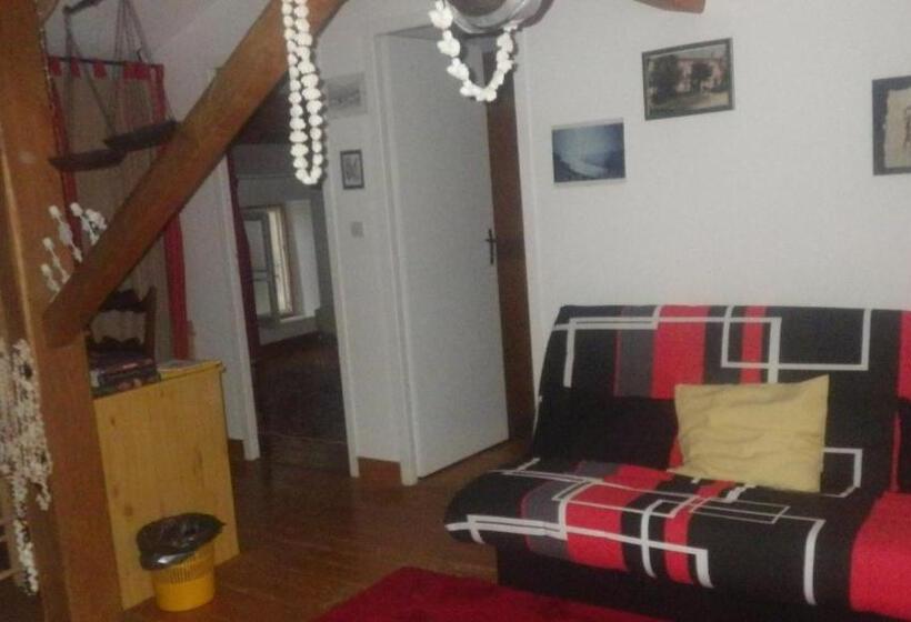 צימר Le Logis Du Bouil