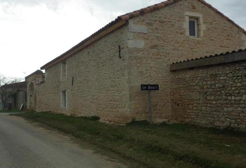 צימר Le Logis Du Bouil