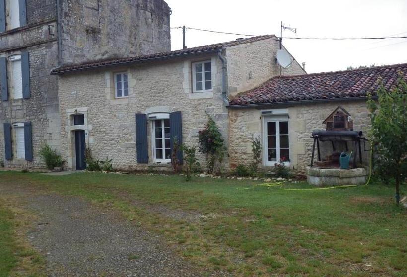 צימר Le Logis Du Bouil