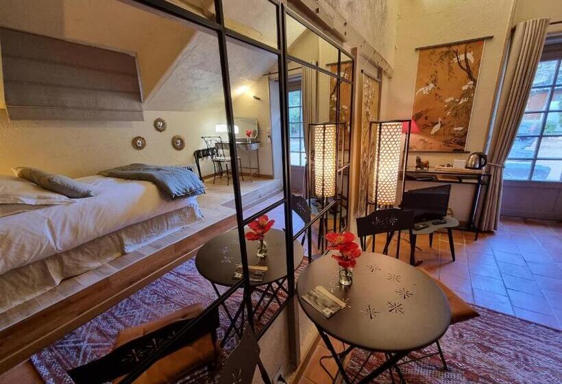 住宿加早餐  Maison D Hôtes Les Jardins Saint Eloi