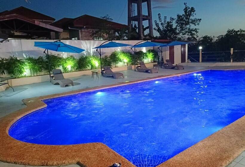 צימר Mariegold Villa Resort