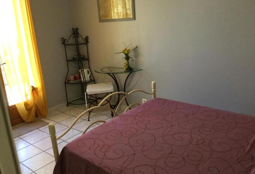 住宿加早餐  Mas Soleil Et Vignes