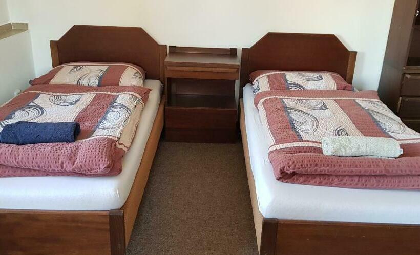 مبيت وإفطار Penzion Cerny Mlyn Sokolov