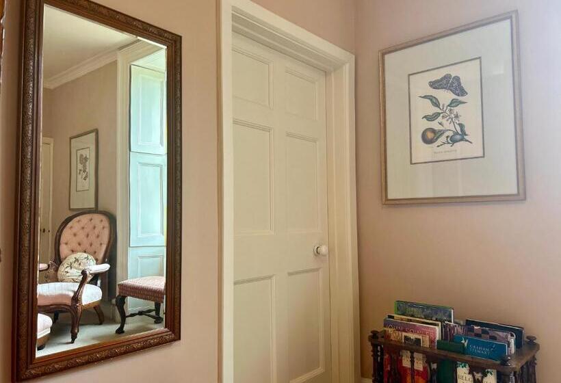 مبيت وإفطار The Old Rectory Somerset