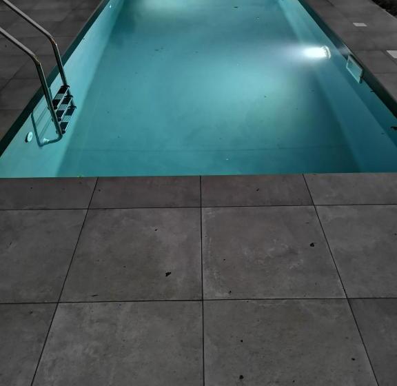 צימר Theresa Sulla Collina