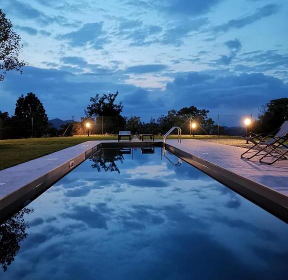 צימר Theresa Sulla Collina