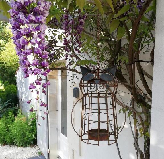 ベッドアンドブレックファースト Varzay Autour Du Puits