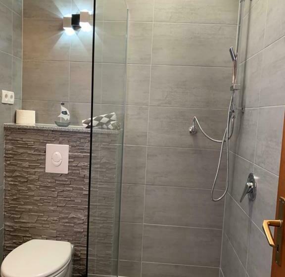 مبيت وإفطار Vina Am Ring