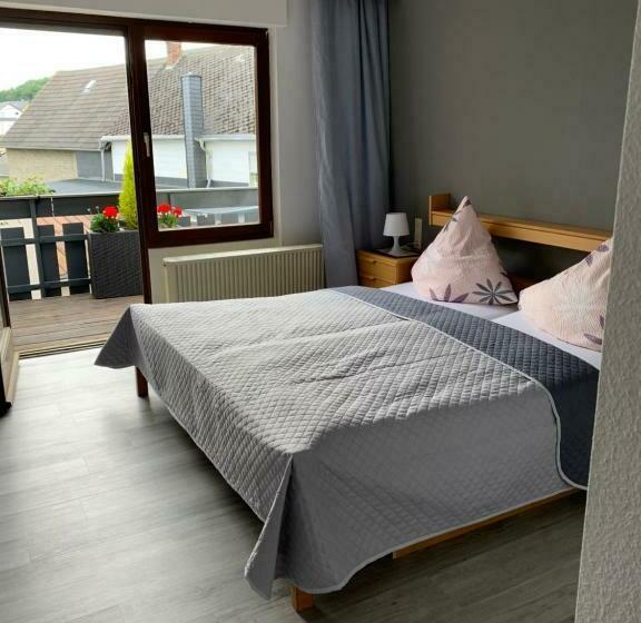 ベッドアンドブレックファースト Vina Am Ring