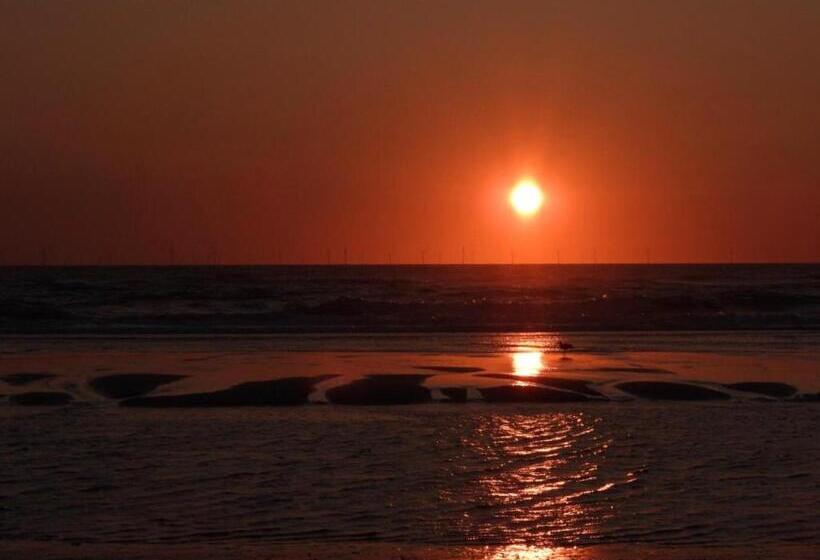 ベッドアンドブレックファースト Vrijstaand Koetshuis Marron