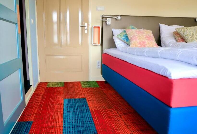 Bed & Breakfast Marrum