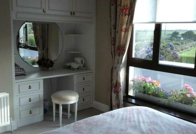 Copperfield House B & B