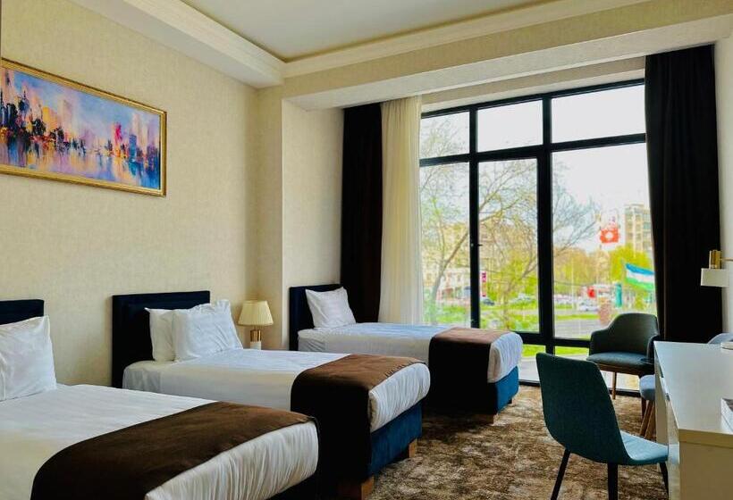Garnet Hotel Tashkent