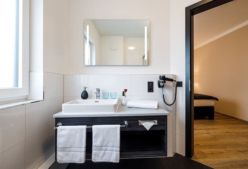 Herzl Hotel Bei Erding