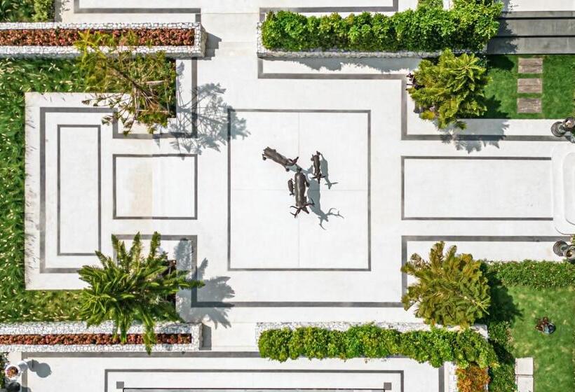 호텔 Bergh Apton Khao Yai