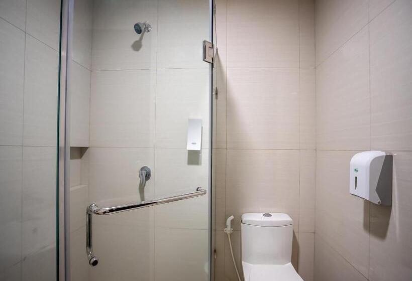 فندق Capital O 827 Speciale