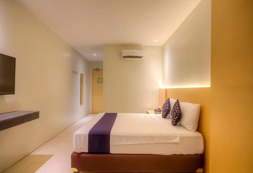 فندق Capital O 827 Speciale