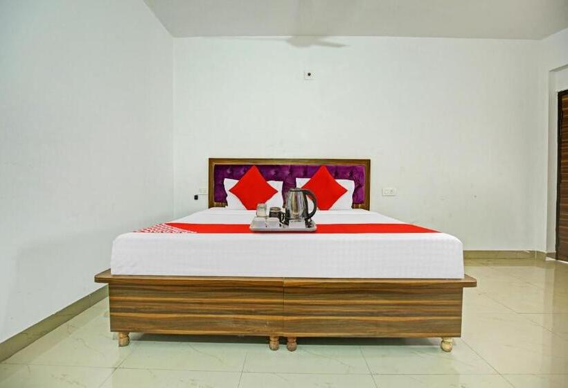 Flagship Hotel Hc Punjab Inn