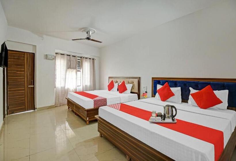 Flagship Hotel Hc Punjab Inn