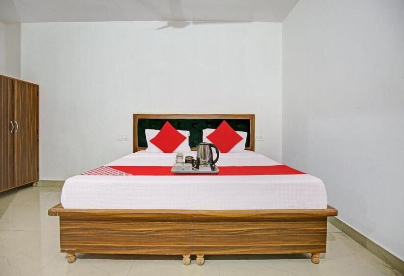 Flagship Hotel Hc Punjab Inn