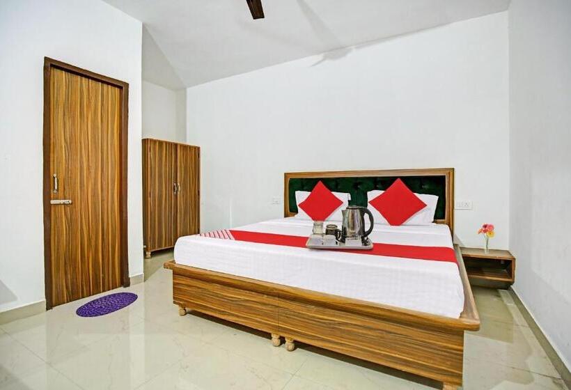 Flagship Hotel Hc Punjab Inn