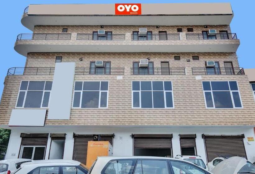 Flagship Hotel Hc Punjab Inn