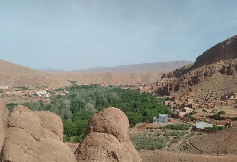 هتل Hôtel Berbère De La Montagne