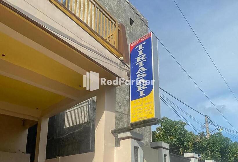 בית מלון כפרי Homestay Tirtasari Pinrang City Center Mitra Reddoorz