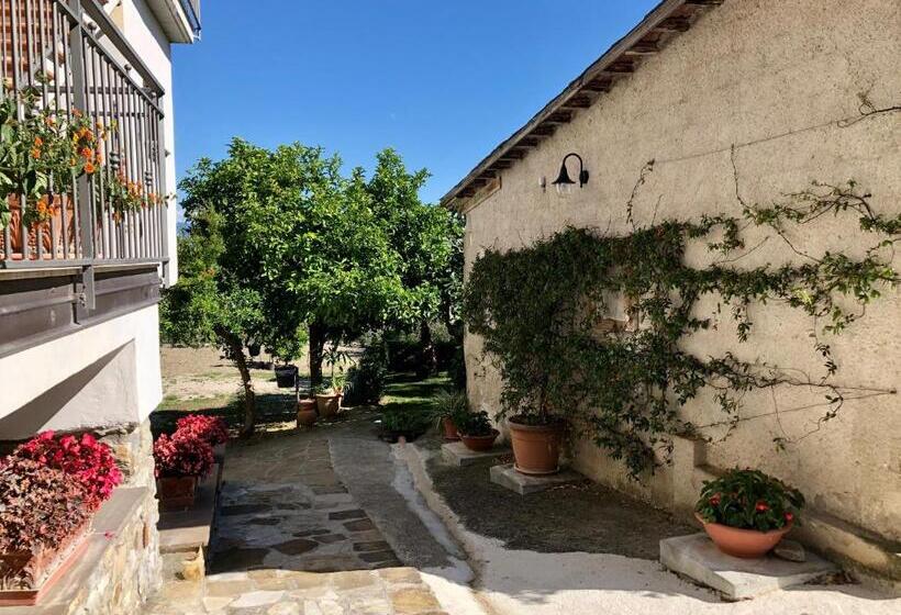 호텔 Il Casolare Degli Alburni